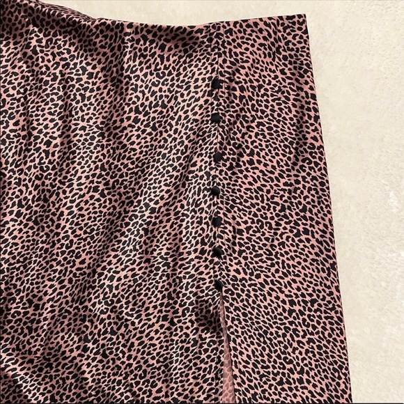 HP✨Victoria's Secret Animal Print Midi Satin Skirt - Picture 2 of 6